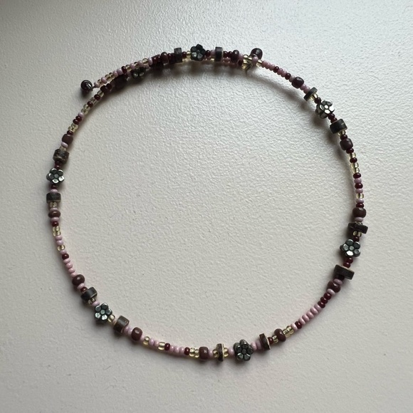 Vintage 90/00’s Floral Beaded Choker - Picture 3 of 4